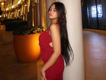 ElleJamesのLivejasminでセックスカメラ